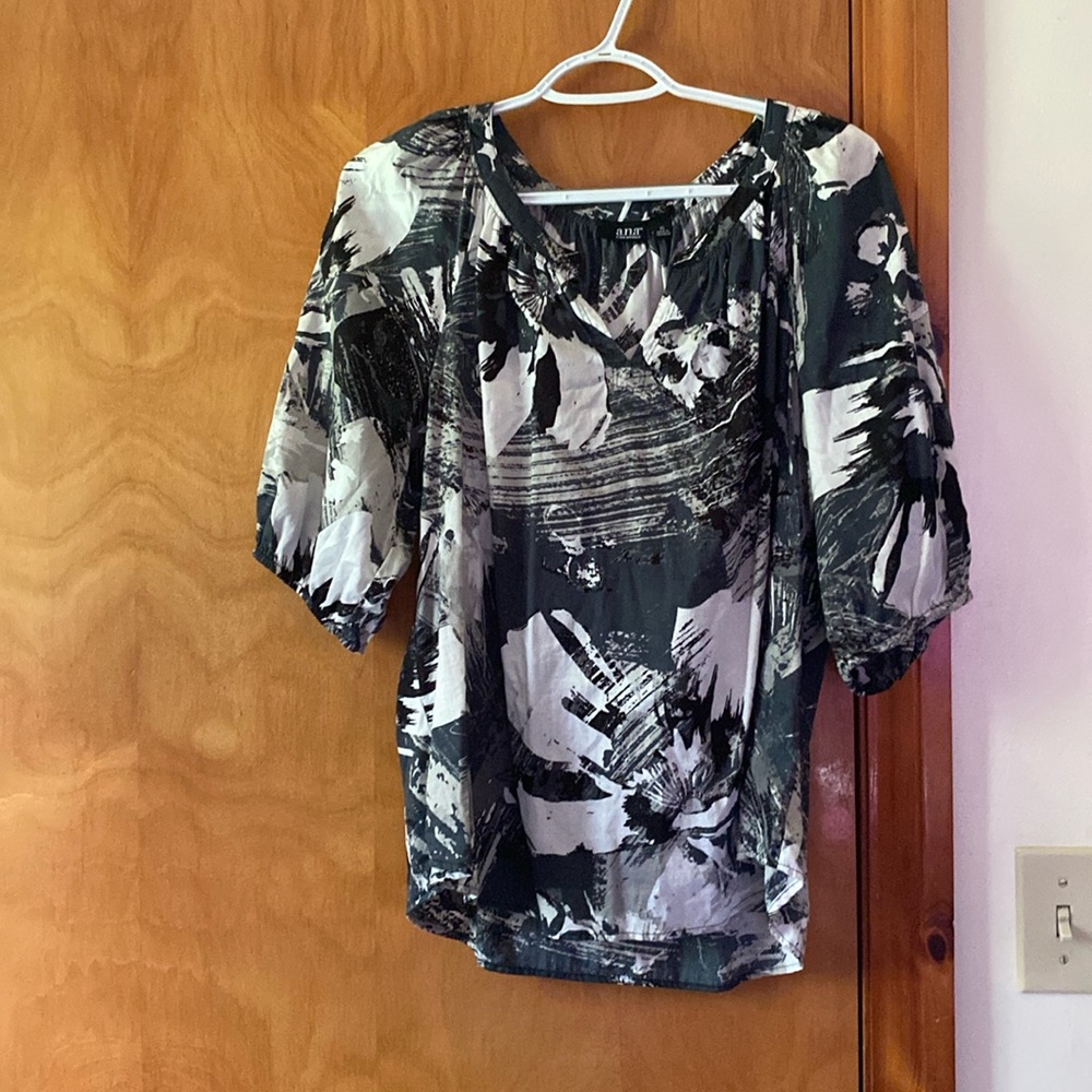Ana half sleeve, high-low, 100% cotton top